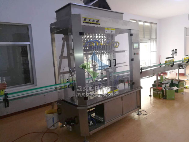 全自動橄欖油灌裝機,瓶裝橄欖油自動灌裝機