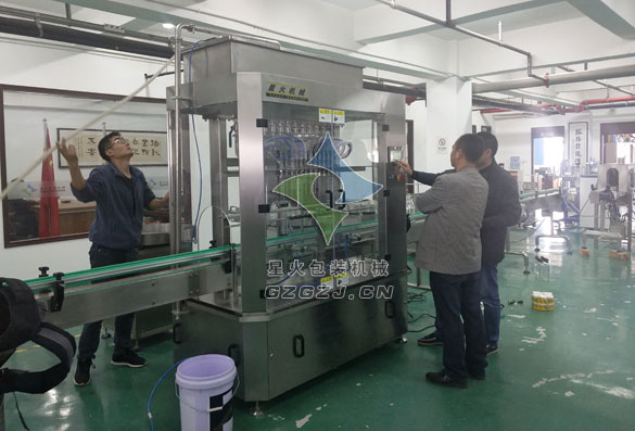 橄欖油液體灌裝機